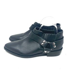 Jane And The Shoe Booties